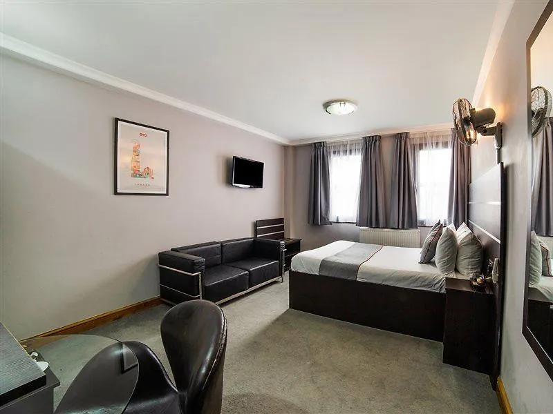 ***  Epsilon Hotel London United Kingdom