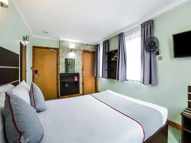Epsilon Hotel London 3*,